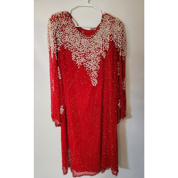Vintage Swee Lo Red & White Sequin Pearls Embellished Red Silk sz QM - Picture 1 of 7